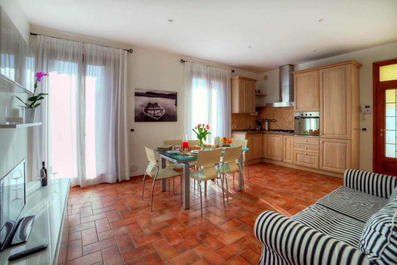 Casa Il Glicine A Due Passi Dal Centro Apartment Siena Ngoại thất bức ảnh